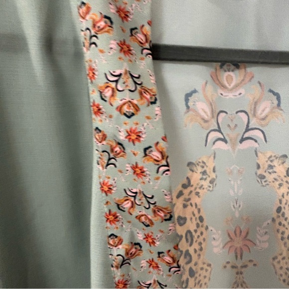 Shayla Laurel Green Satin Floral Cheetah Robe Big Cats Lounge Spa Relaxation OS - Picture 5 of 13